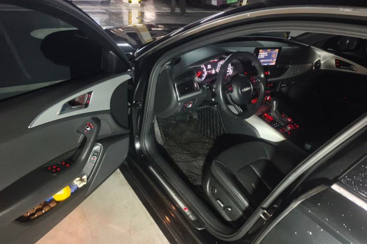 Used Audi A6L 2018 30th Anniversary Edition 45 TFSI quattro Sport model Driver Seat