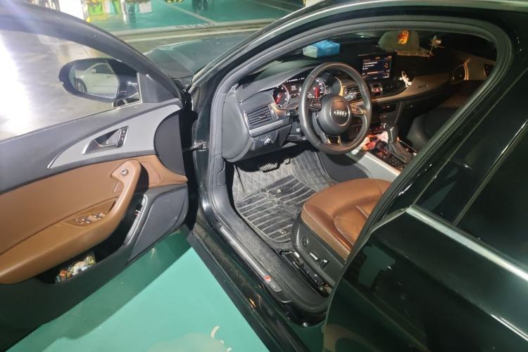 Used Audi A6L 2018 30th Anniversary Edition 45 TFSI quattro Sport model Driver Seat