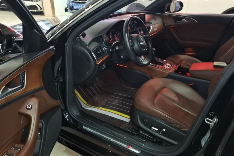 Used Audi A6L 2018 30th Anniversary Edition 45 TFSI quattro Sport model Driver Seat