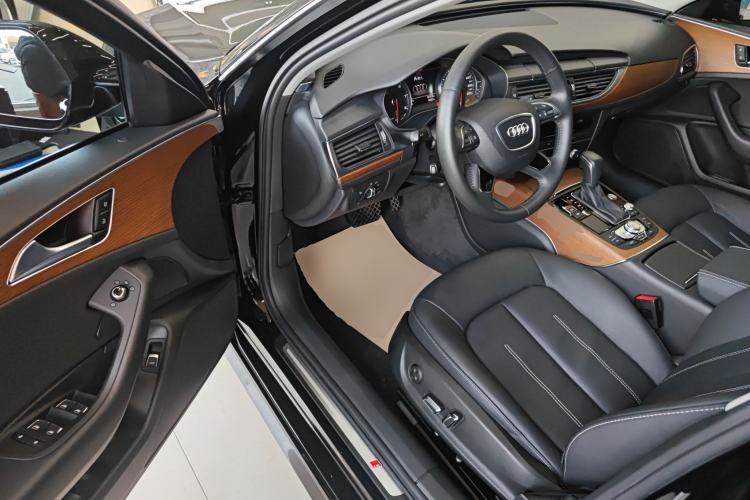 Used Audi A6L 2018 30th Anniversary Edition 30 FSI Style Model Driver Seat