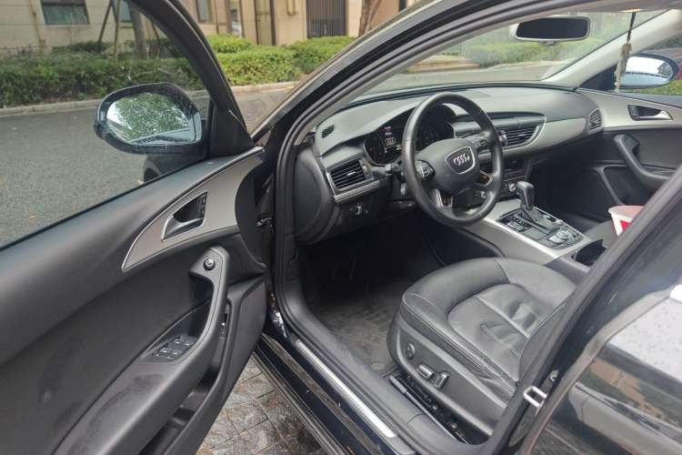 Used Audi A6L 2018 30th Anniversary Edition TFSI Trendy Model Driver Seat