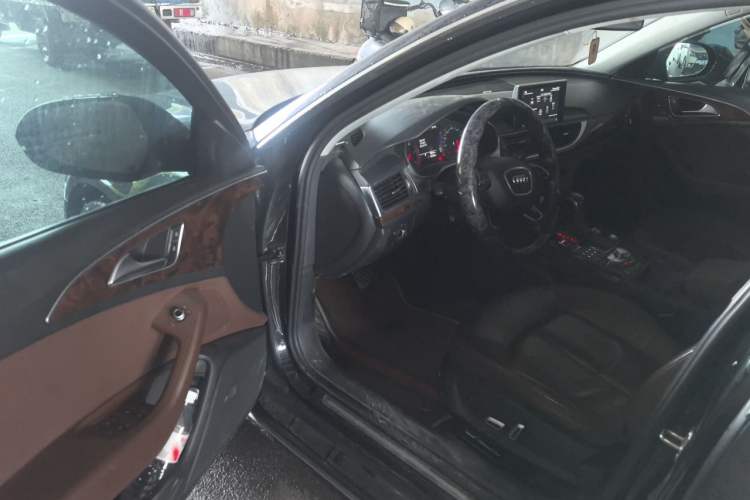 Used Audi A6L 2018 30th Anniversary Edition TFSI Trendy Model Driver Seat