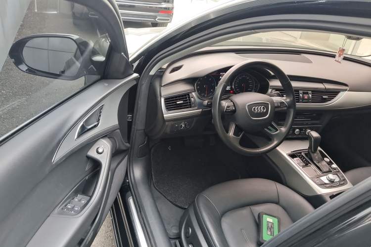 Used Audi A6L 2018 30th Anniversary Edition 35 TFSI Fashion Model Driver Seat