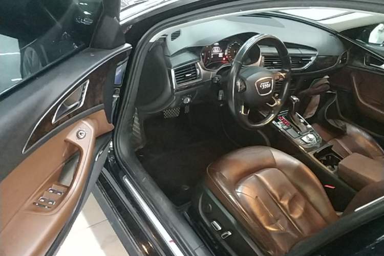 Used Audi A6L 2018 30th Anniversary Edition 35 TFSI Fashion Model Driver Seat