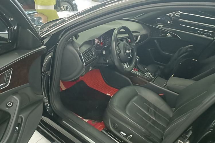 Used Audi A6L 2018 30th Anniversary Edition 45 TFSI quattro Sport model Driver Seat