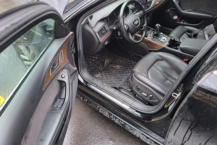 Used Audi A6L 2018 30th Anniversary Edition 45 TFSI quattro Luxury Model Driver Seat