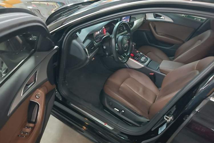 Used Audi A6L 2018 30th Anniversary Edition 45 TFSI quattro Sport model Driver Seat