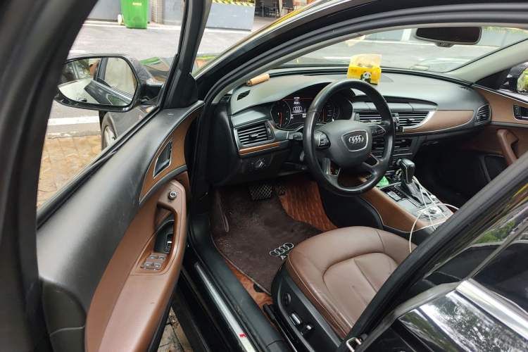 Used Audi A6L 2018 30 FSI Collector's Edition Driver Seat