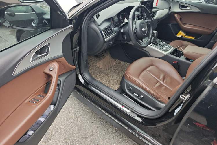 Used Audi A6L 2018 30th Anniversary Edition 45 TFSI quattro Sport model Driver Seat