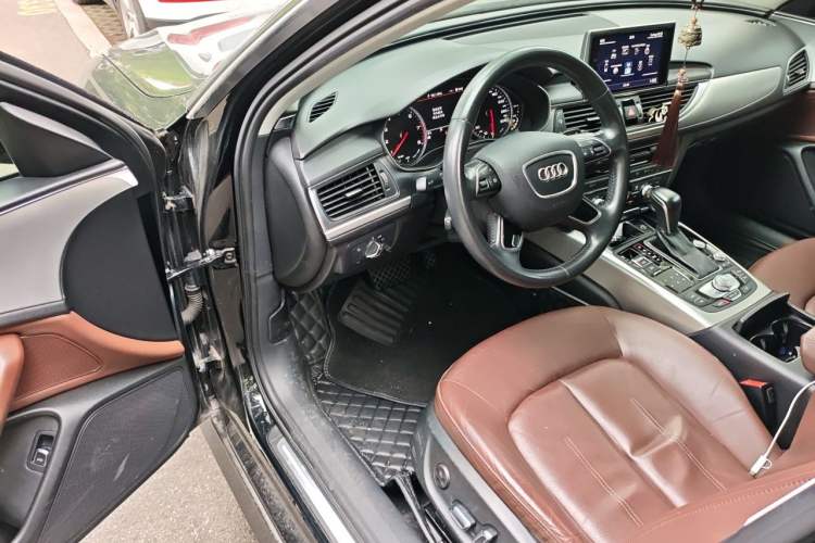 Used Audi A6L 2018 30th Anniversary Edition 35 TFSI Fashion Model Driver Seat