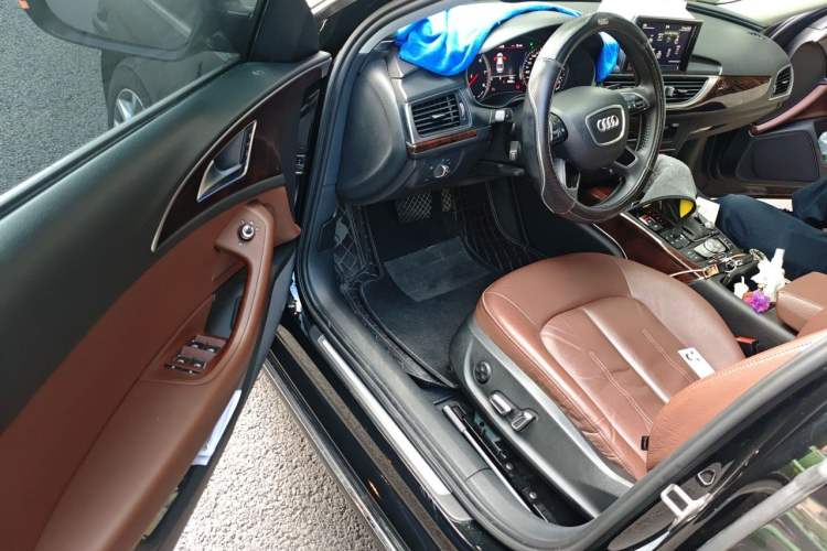 Used Audi A6L 2018 30th Anniversary Edition 35 TFSI Fashion Model Driver Seat