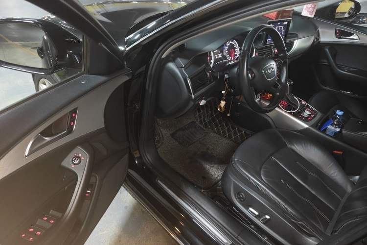 Used Audi A6L 2018 30th Anniversary Edition TFSI Trendy Model Driver Seat