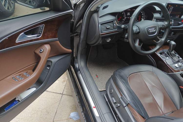 Used Audi A6L 2018 30th Anniversary Edition 30 FSI Style Model Driver Seat