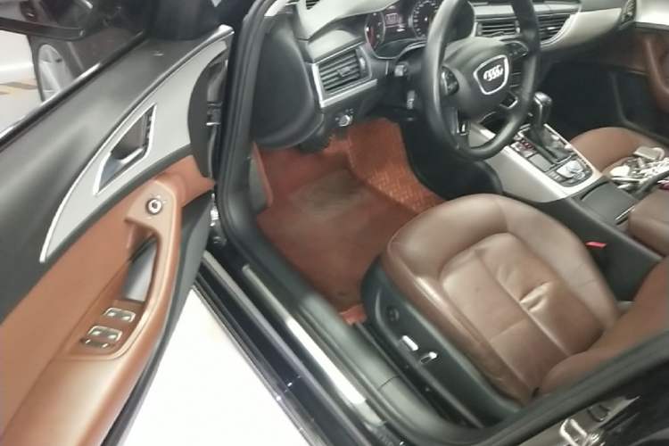 Used Audi A6L 2018 30th Anniversary Edition TFSI Trendy Model Driver Seat