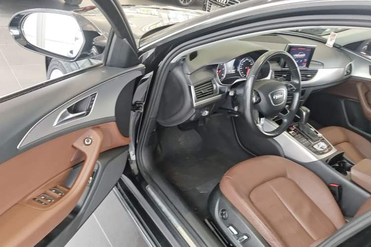 Used Audi A6L 2018 30th Anniversary Edition TFSI Trendy Model Driver Seat