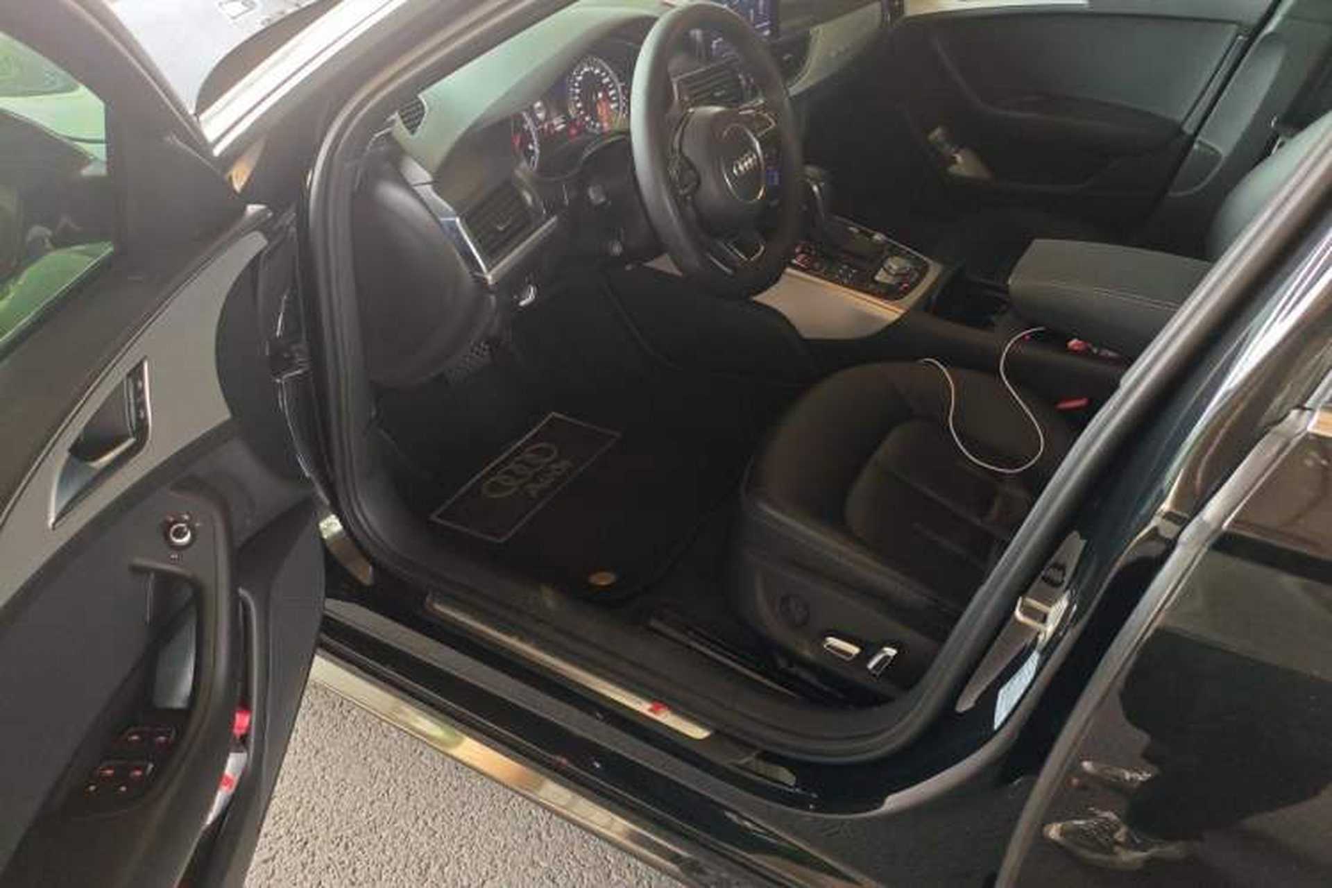 Used Audi A6L 2018 30th Anniversary Edition 45 TFSI quattro Sport model Driver Seat