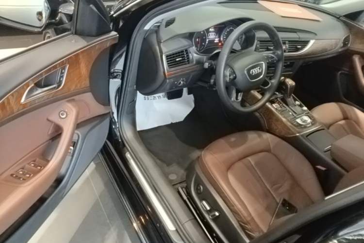 Used Audi A6L 2018 30th Anniversary Edition 35 TFSI Fashion Model Driver Seat