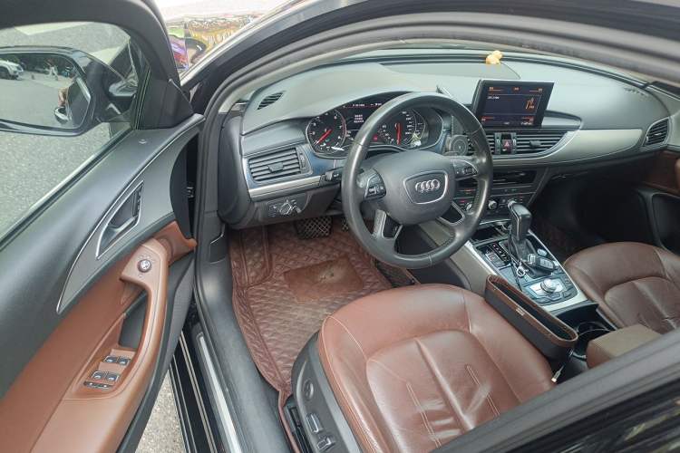 Used Audi A6L 2018 30th Anniversary Edition TFSI Trendy Model Driver Seat