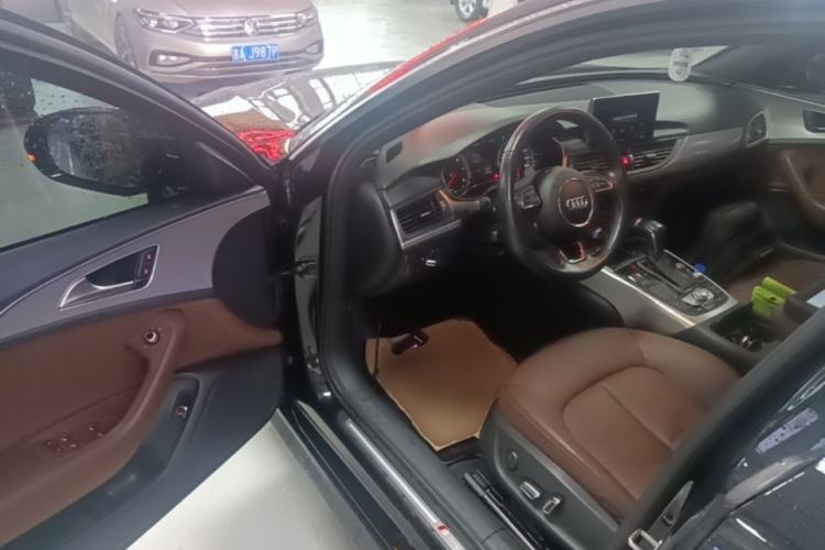Used Audi A6L 2018 30th Anniversary Edition 45 TFSI quattro Sport model Driver Seat