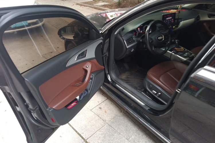 Used Audi A6L 2018 30th Anniversary Edition TFSI Trendy Model Driver Seat