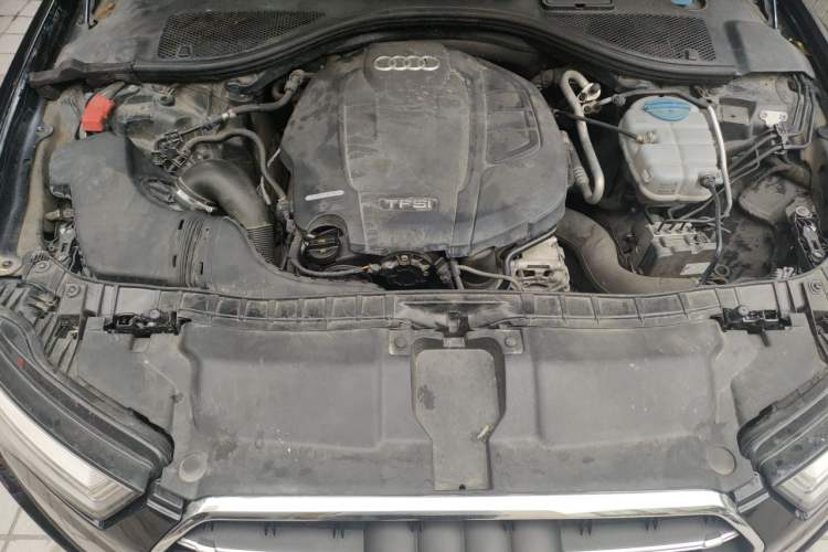 Used Audi A6L 2018 30th Anniversary Edition 35 TFSI Sport Edition Engine Bay