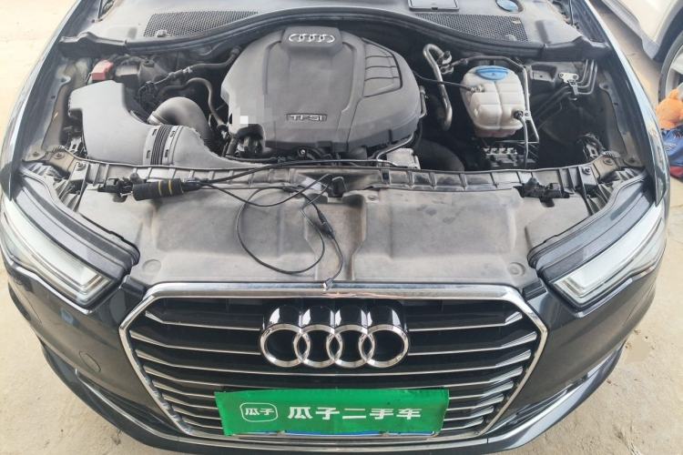 Used Audi A6L 2018 30th Anniversary Edition 35 TFSI Fashion Model Engine Bay