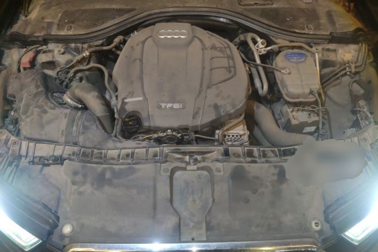 Used Audi A6L 2018 30th Anniversary Edition 35 TFSI Fashion Model Engine Bay
