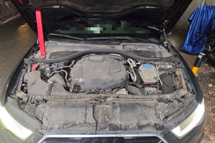 Used Audi A6L 2018 30th Anniversary Edition TFSI Trendy Model Engine Bay