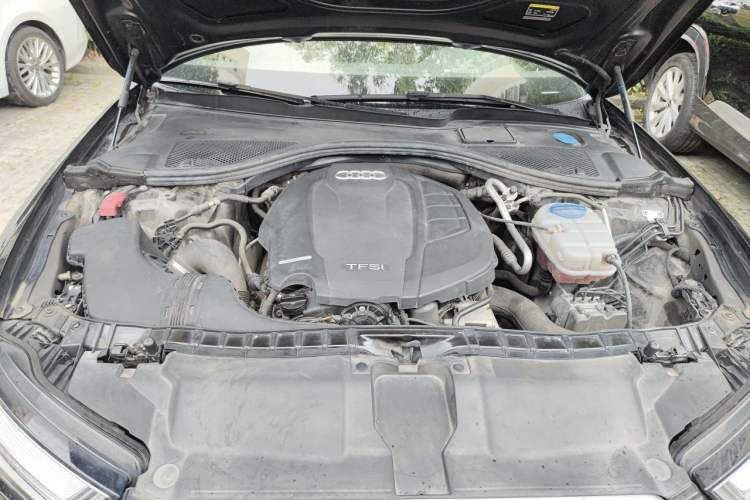 Used Audi A6L 2018 30th Anniversary Edition 35 TFSI Sport Edition Engine Bay