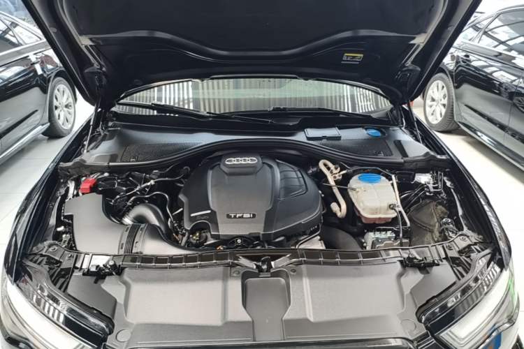 Used Audi A6L 2018 30th Anniversary Edition 35 TFSI Sport Edition Engine Bay
