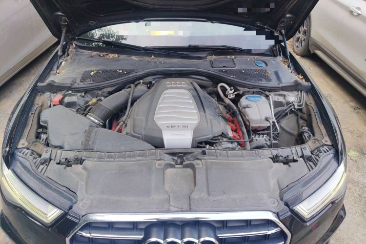 Used Audi A6L 2018 30th Anniversary Edition 30 FSI Style Model Engine Bay