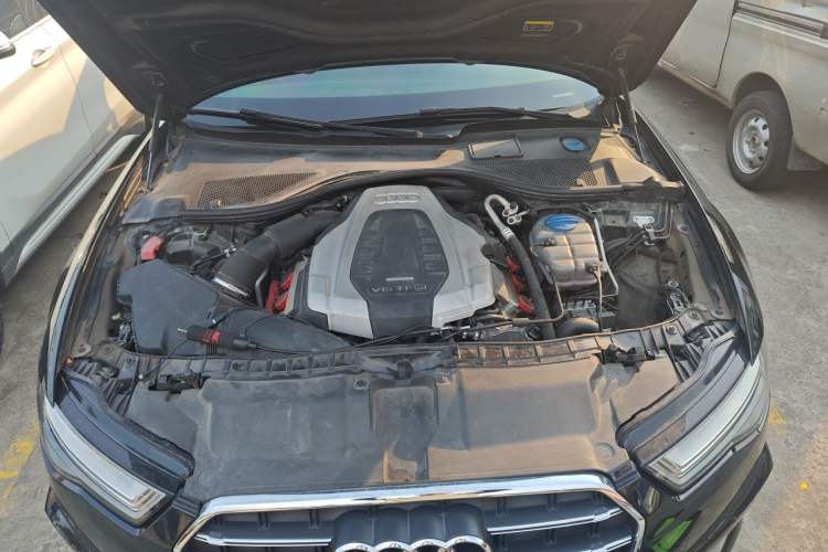Used Audi A6L 2018 30th Anniversary Edition 45 TFSI quattro Sport model Engine Bay