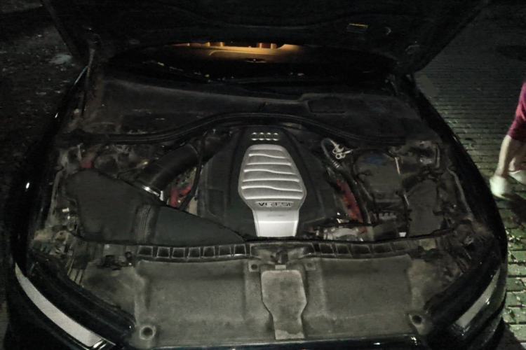 Used Audi A6L 2018 30th Anniversary Edition 30 FSI Style Model Engine Bay