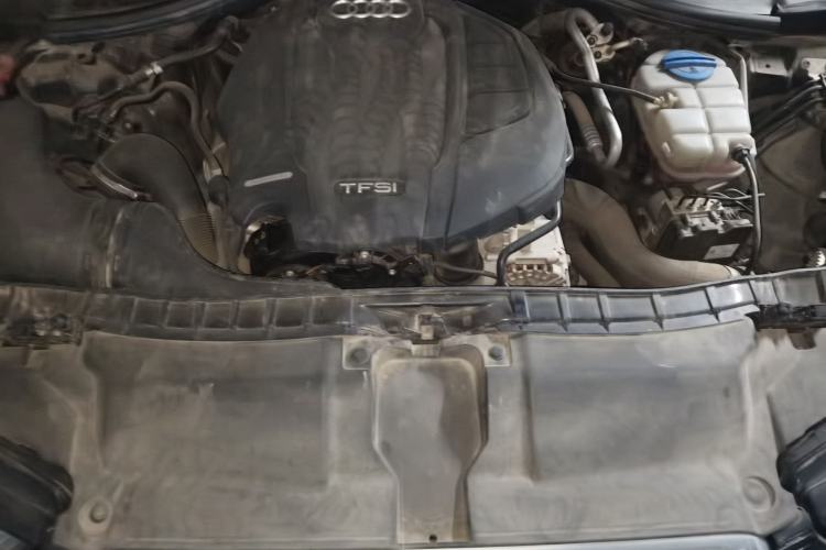 Used Audi A6L 2018 35 TFSI Collector's Edition Engine Bay