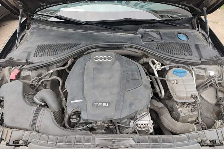 Used Audi A6L 2018 30th Anniversary Edition TFSI Trendy Model Engine Bay