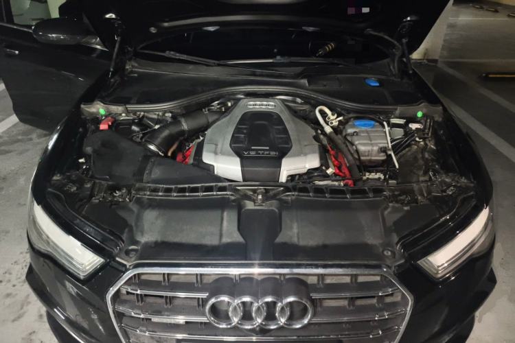 Used Audi A6L 2018 30th Anniversary Edition 45 TFSI quattro Sport model Engine Bay