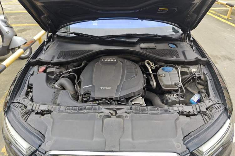 Used Audi A6L 2018 30th Anniversary Edition TFSI Trendy Model Engine Bay