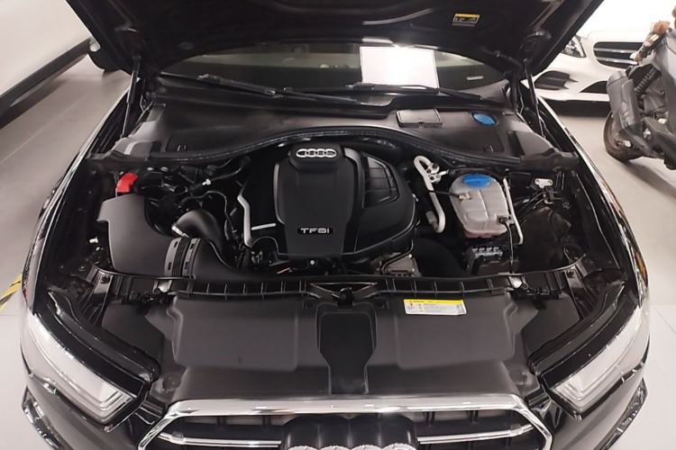 Used Audi A6L 2018 35 TFSI Collector's Edition Engine Bay
