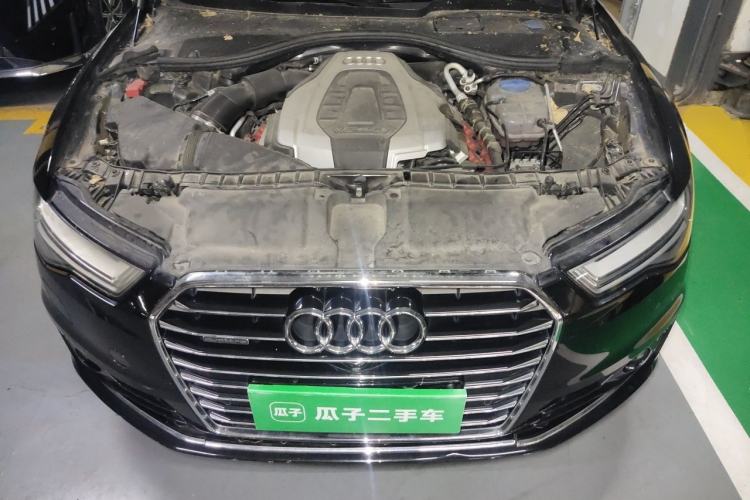 Used Audi A6L 2018 30th Anniversary Edition 45 TFSI quattro Sport model Engine Bay