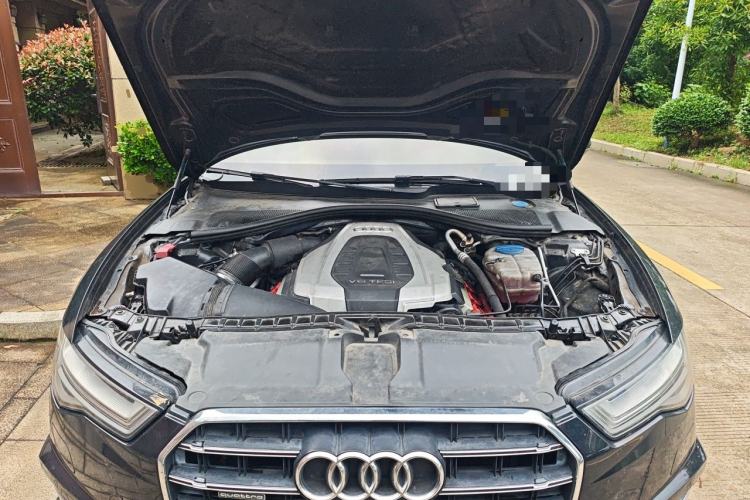 Used Audi A6L 2018 30th Anniversary Edition 45 TFSI quattro Sport model Engine Bay