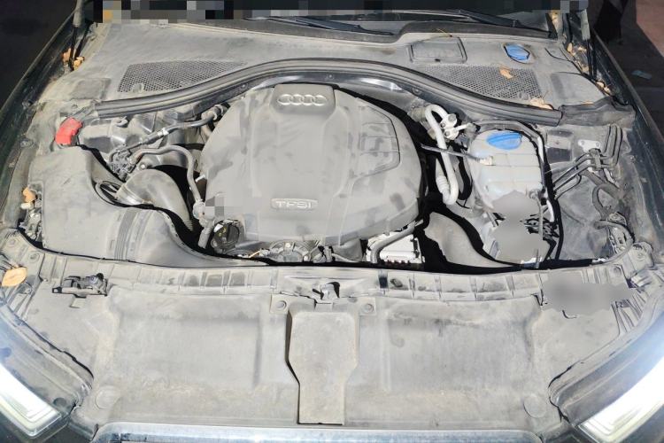 Used Audi A6L 2018 30th Anniversary Edition 35 TFSI Fashion Model Engine Bay