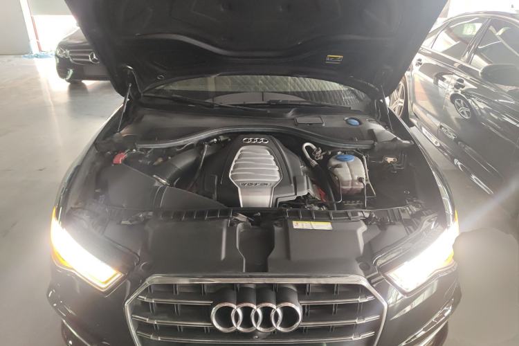 Used Audi A6L 2018 30th Anniversary Edition 30 FSI Style Model Engine Bay