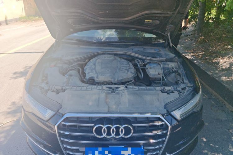 Used Audi A6L 2018 30th Anniversary Edition 35 TFSI Fashion Model Engine Bay