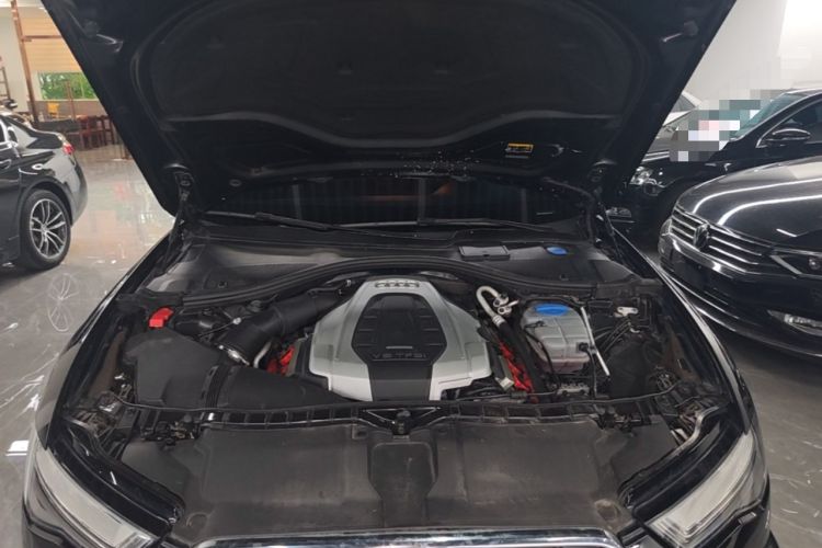 Used Audi A6L 2018 30th Anniversary Edition 45 TFSI quattro Sport model Engine Bay