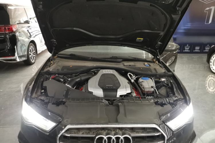 Used Audi A6L 2018 30th Anniversary Edition 45 TFSI quattro Sport model Engine Bay