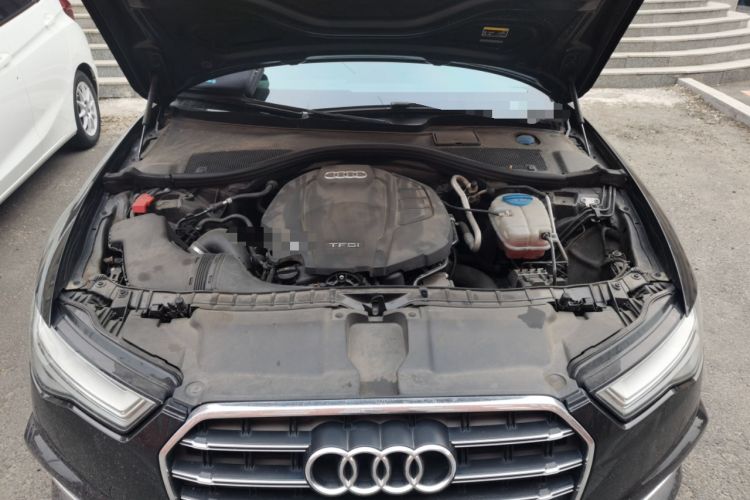 Used Audi A6L 2018 30th Anniversary Edition 35 TFSI Fashion Model Engine Bay