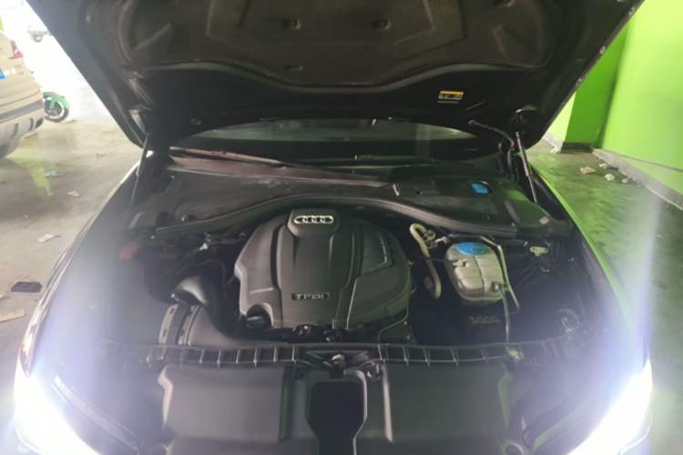 Used Audi A6L 2018 30th Anniversary Edition TFSI Trendy Model Engine Bay