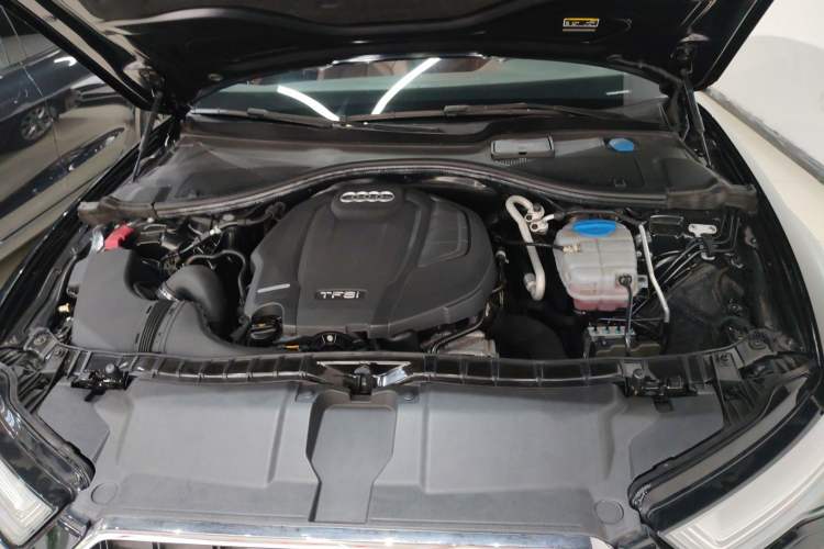 Used Audi A6L 2018 35 TFSI Collector's Edition Engine Bay