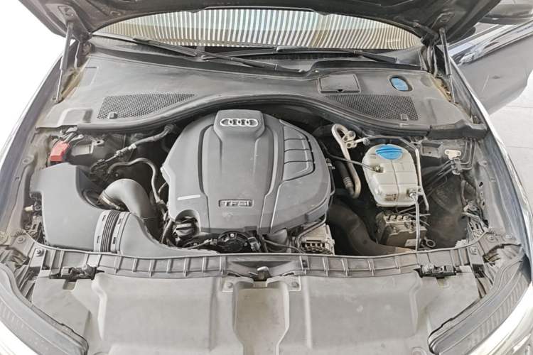 Used Audi A6L 2018 35 TFSI Collector's Edition Engine Bay
