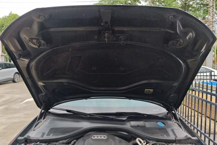 Used Audi A6L 2018 35 TFSI Collector's Edition Engine Bay